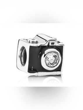 Pandora Vintage Camera Charm In Sterling Silver